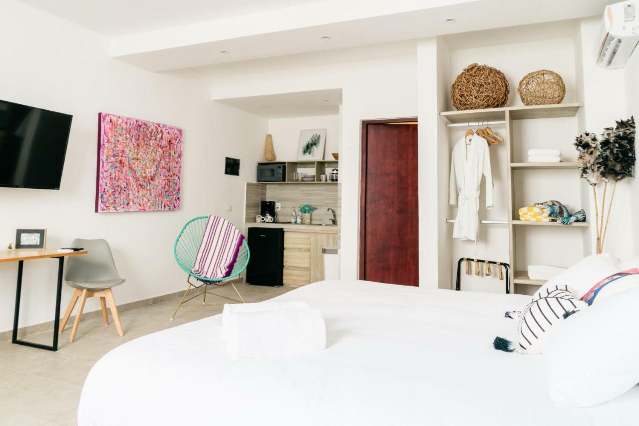 Dewl Estudios & Residences : The Kahlo Плая-дель-Кармен Экстерьер фото
